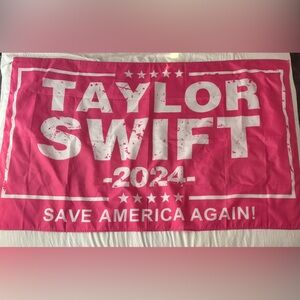 Taylor Swift Flag
Color-Pink, and White
Cute wall decor 
Definitely recommend